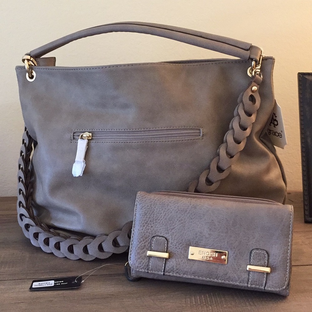 Gorgeous Taupe  Purse 👜
